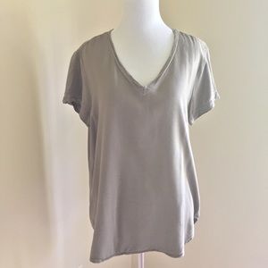 Anthropologie Cloth & Stone V Neck Tee